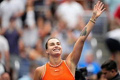Aryna Sabalenka, of Belarus, gestures after she won her match against Taylor Townsend, of the United States, during the fourth round of the U.S. Open tennis championships in New York. - | Photo: AP/Yuki Iwamura