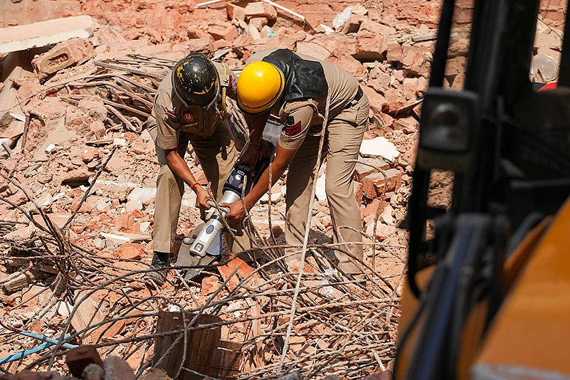 Building collapses in south Delhis Satya Niketan