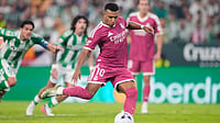 (AP Photo/Jose Breton) : Real Madrid's Kylian Mbappe fails a chance to score from the penalty spot during the Spanish La Liga soccer match between Real Betis and Real Madrid in Seville, Spain, Friday, Sept. 4, 2026