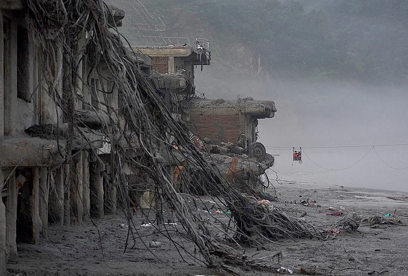 Nepal and Tibet floods