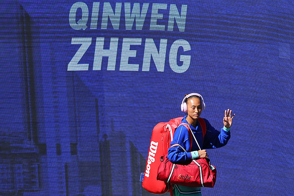 US Open Tennis Championships: Qinwen Zheng vs Iga Swiatek