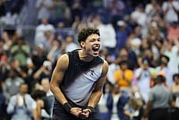 Ben Shelton Vs Carlos Alcaraz, US Open 2026: American Powerhouse Dethrones Spaniard In Historic Late-Night Thriller | Photo: AP/Heather Khalifa : Ben Shelton, of the United States, celebrates after winning against Carlos Alcaraz, of Spain, in the quarterfinal round of the U.S. Open tennis championships, Wednesday, Sept. 9, 2026, in New York.