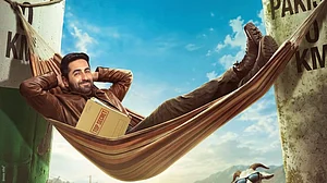 Instagram : Ayushmann Khurrana and Sara Ali Khan's Udta Teer release date out