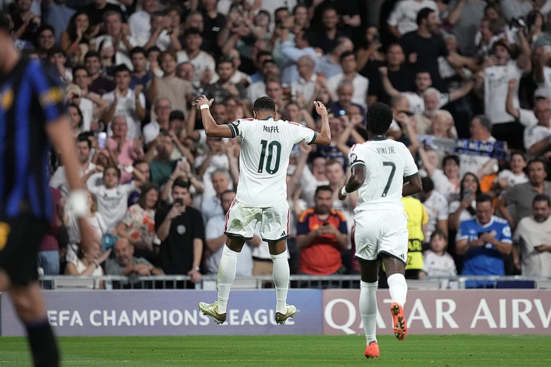UEFA Champions League Soccer Match: Real Madrid vs Inter Milan