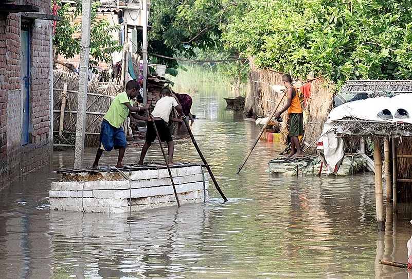 Weather: Water level rises in Bihars Patna