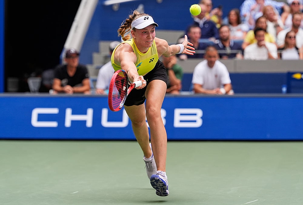 Elena Rybakina, of Kazakhstan, returns the ball to Qinwen Zheng, of China, during the quarterfinal round of the U.S. Open tennis championships, Wednesday, Sept. 9, 2026, in New York. 