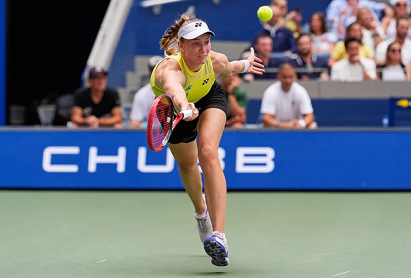 Elena Rybakina, of Kazakhstan, returns the ball to Qinwen Zheng, of China, during the quarterfinal round of the U.S. Open tennis championships, Wednesday, Sept. 9, 2026, in New York.