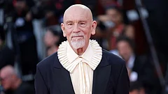 John Malkovich - X