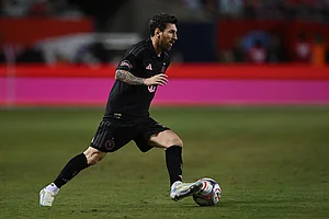 | Photo: AP/Paul Beaty : Inter Miami's Lionel Messi moves the ball during the second half of an MSL soccer match against the Chicago Fire in Chicago.