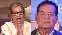 Helen Accepts Salim Khan’s Raj Kapoor Lifetime Achievement Award, Shares His Health Update
X, IMDb : Helen receives Salim Khan's Raj Kapoor Lifetime Achievement Award