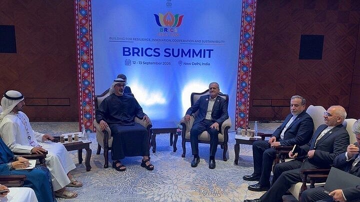 Iranian President Masoud Pezeshkian met with UAE Crown Prince Khaled bin Mohamed bin Zayed Al Nahyan on the sidelines of the BRICS Summit - Iran in India