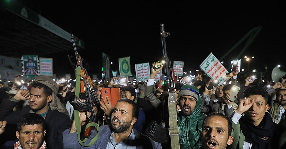 | Photo: AP/Osamah Abdulrahman : Supporters of Yemen’s Houthi rebels chant and raise rifles during a rally organized to celebrate the group’s capture of Mayun Island in the strategic Bab el-Mandeb Strait, in Houthi-controlled Sanaa, Yemen, Friday, Sept. 11, 2026. 