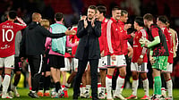 Dave Thompson/AP Photo : Manchester United's head coach Michael Carrick claps hands after winning the Champions League opening phase soccer match between Manchester United and Sabah FK in Manchester.