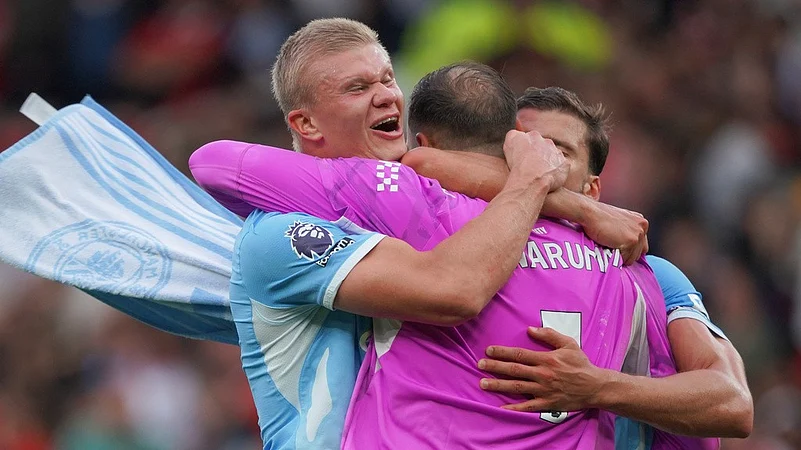 Manchester United vs Manchester City Premier League 2026-27 Referee VAR Error Derby Erling Haaland