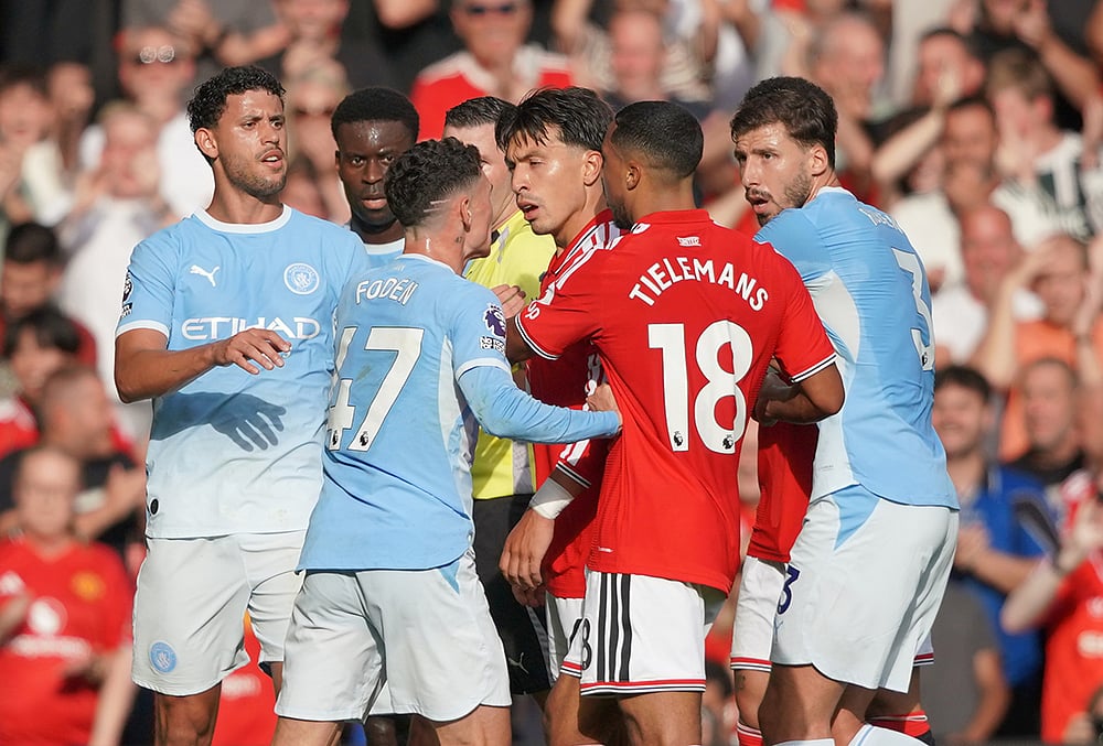 Manchester United vs Manchester City Premier League soccer highlights-Phil Foden