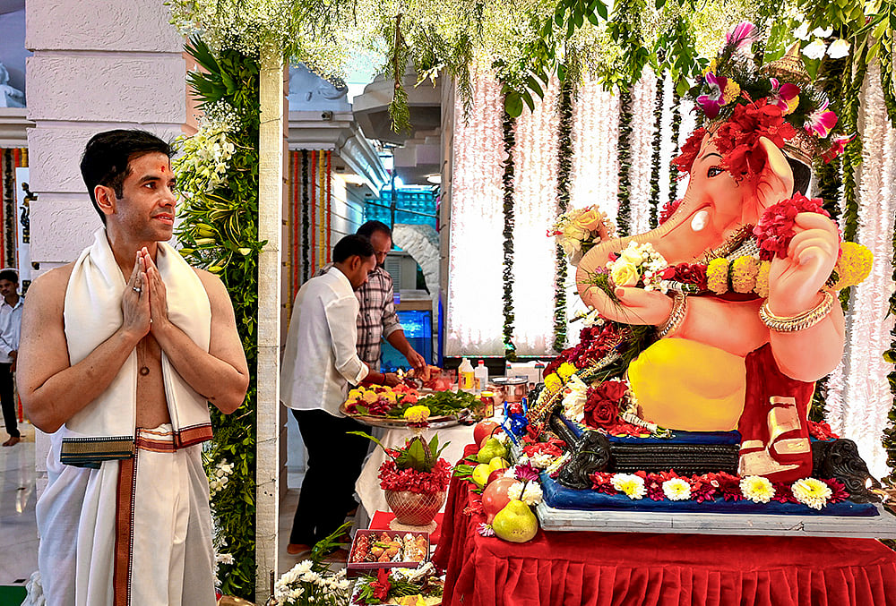 Ganesh Chaturthi Actor Tusshar Kapoor