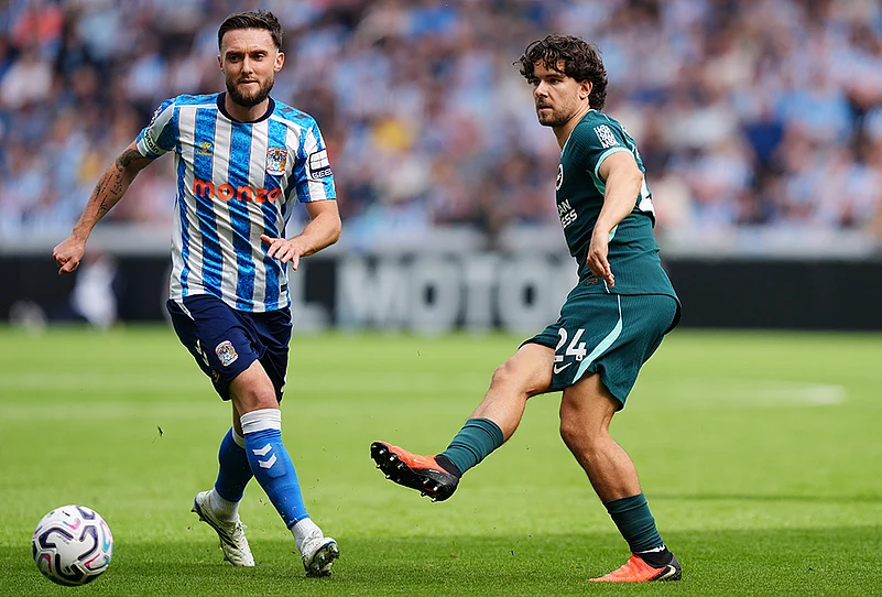 Coventry City Vs Brighton & Hove Albion Premier League soccer highlights-Matt Grimes