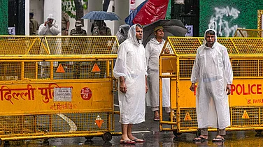 | Photo: PTI/Shahbaz Khan