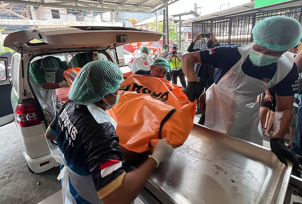 Indonesia ferry capsizes 2026
