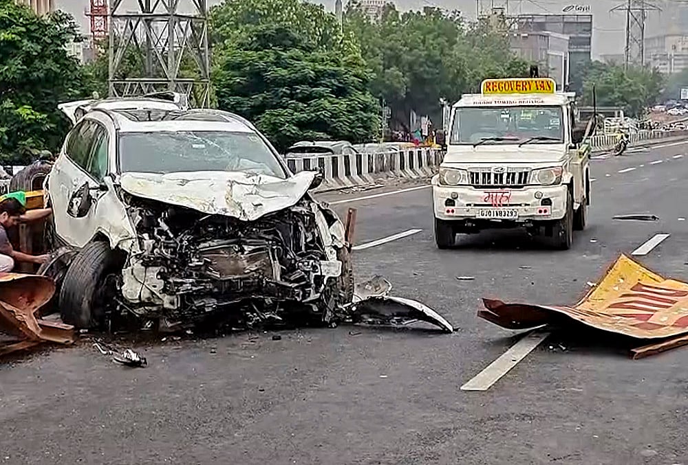 Car crash in Ahmedabad