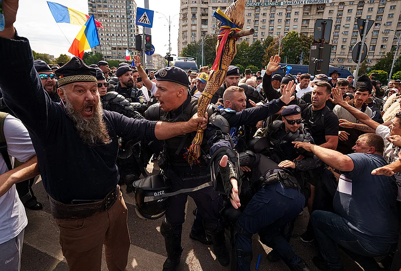 Romania farmers protest images