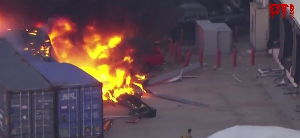 PTI, Screengrab from video : NBC4’s NewsChopper4 crashed in Chatsworth while crews were covering a separate bus accident.

