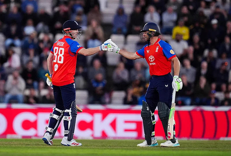 England vs Sri Lanka 1st T20 Cricket_Jos Buttler