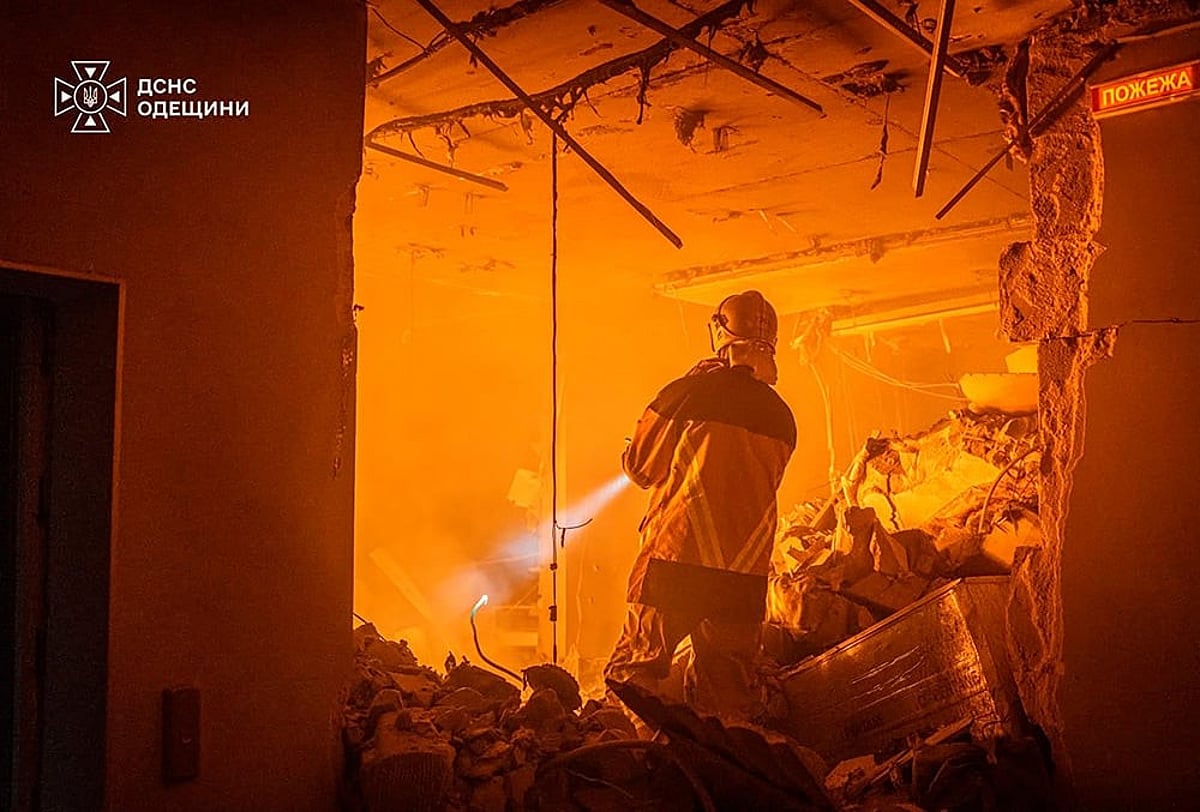 Russian missile attack injures 19