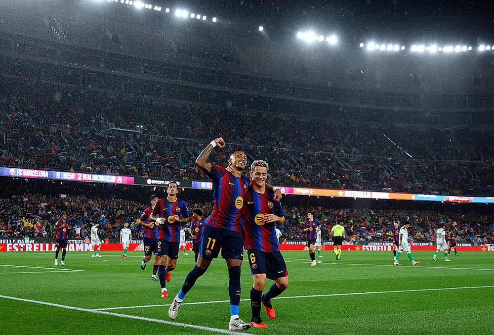 Barcelona Vs Racing De Santander La liga soccer highlights-Barcelonas Raphinha