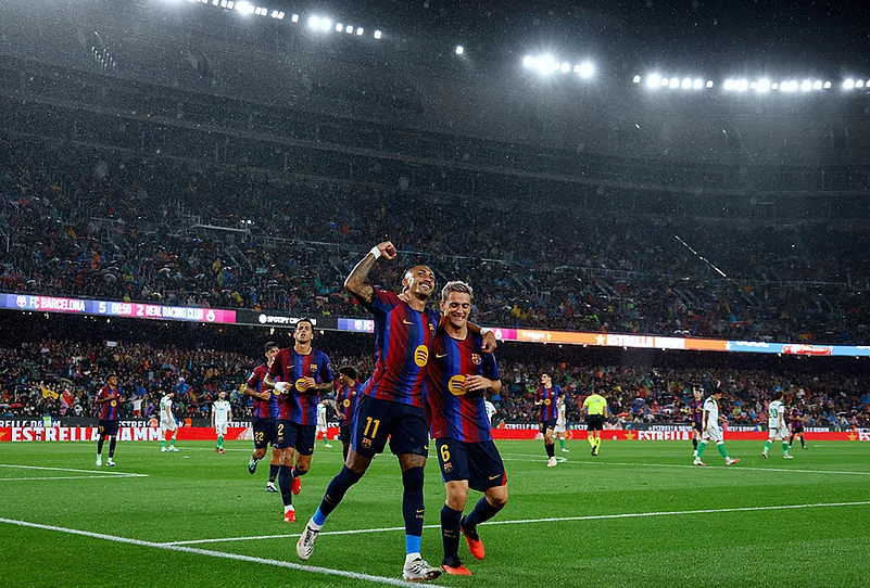 Barcelona Vs Racing De Santander La liga soccer highlights-Barcelonas Raphinha