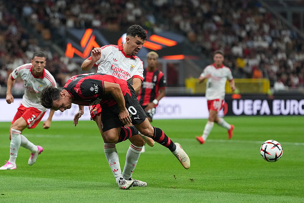 Europa League Soccer: AC Milan vs Benfica