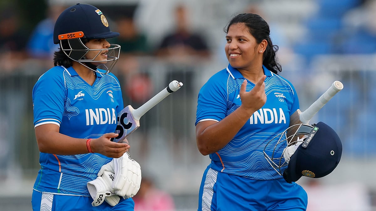 Shafali Verma And Richa Ghosh (Right) - | Photo: X/@bcciwomen