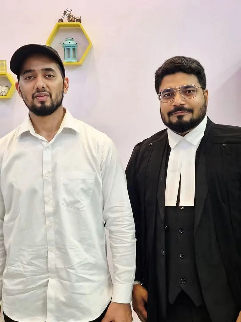 Ayush Malik, Ayush Malik Islam conversion, Allahabad High Court, Ayush Malik case