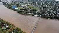 Crocodiles As Competitors? Spine-Chilling Fact About Brisbane Olympics 2032 Venue Is Making Fans Go Crazy! AFP/X : The Fitzroy River in Rockhampton has been approved for rowing and canoeing at the Brisbane 2032 Olympics and Paralympics.