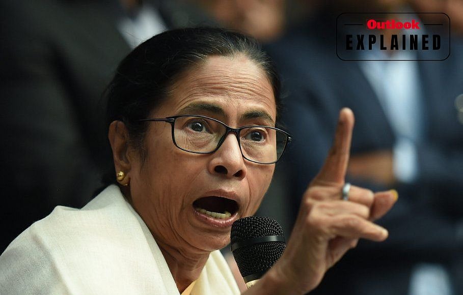 The EC froze the TMC’s original name and ‘Flowers and Grass’ symbol after Mamata Banerjee and Arup Roy factions both claimed the party.