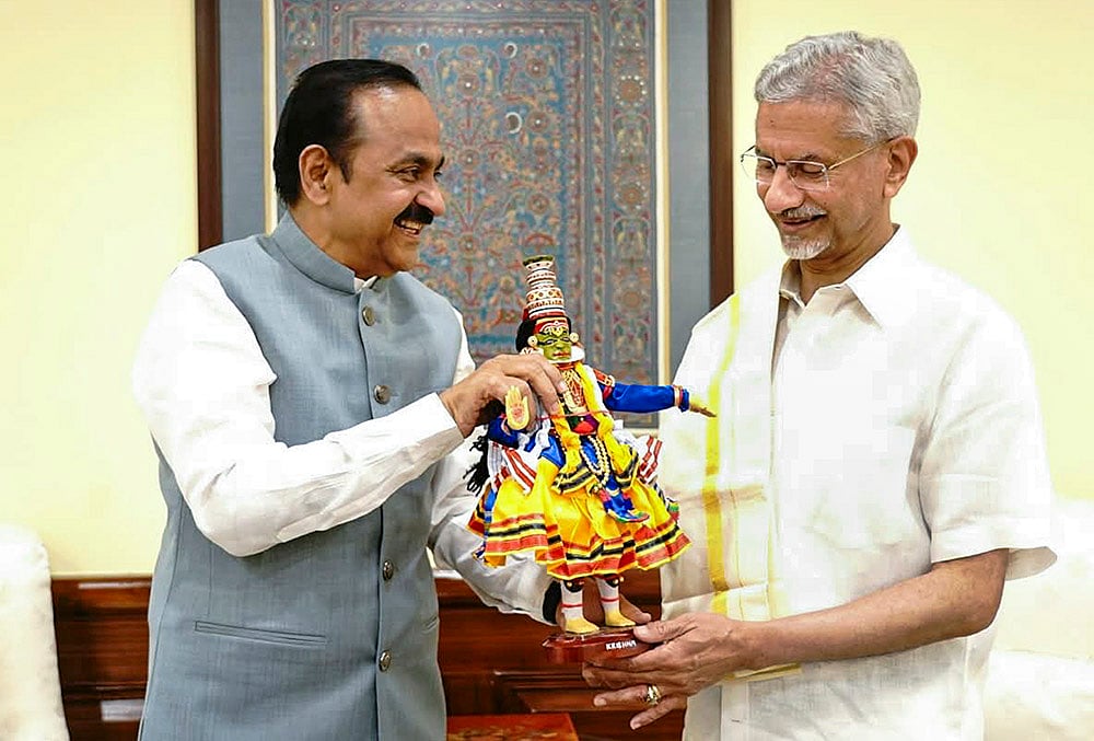 S Jaishankar meets VD Satheesan