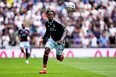 Aston Villa's Johan Manzambi runs for the ball during the English Premier League soccer match between Tottenham Hotspur and Aston Villa, at Tottenham Hotspur Stadium in London. - | Photo: Andrew Matthews/PA via AP