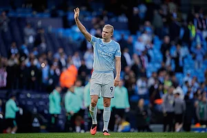 | Photo: AP/Dave Thompson : Manchester City's Erling Haaland walks off the pitch after the English Premier League soccer match between Manchester City and Sunderland in Manchester, England.