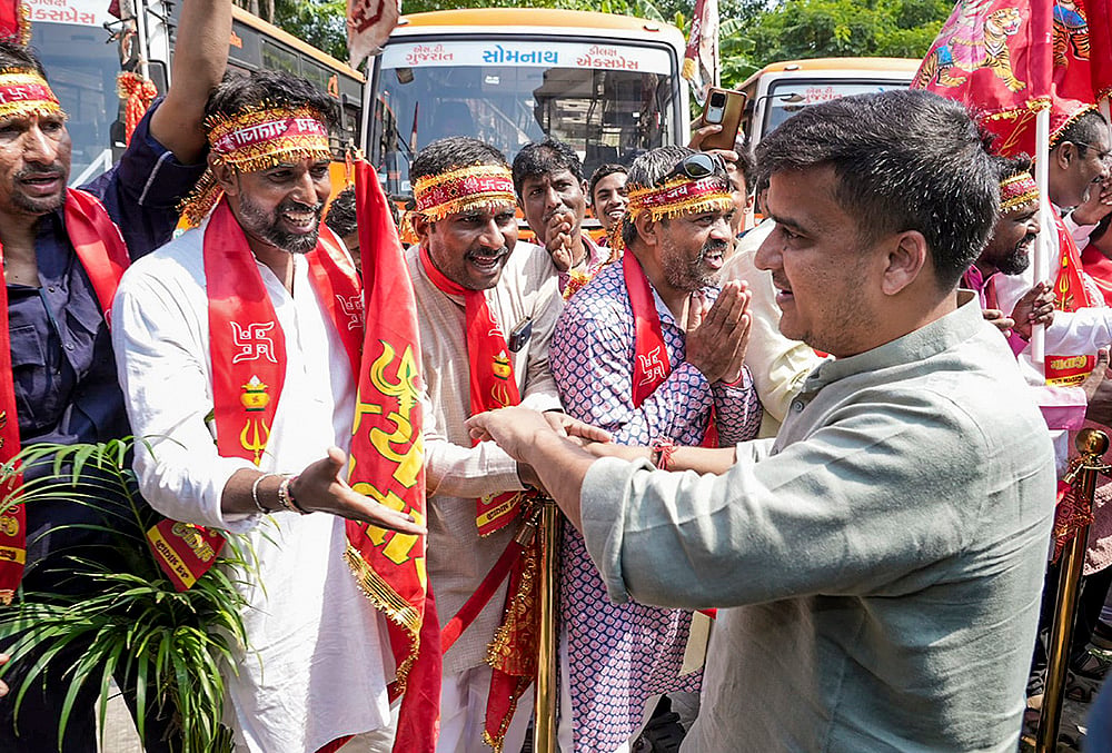 Harsh Sanghvi inaugrates a new fleet of buses