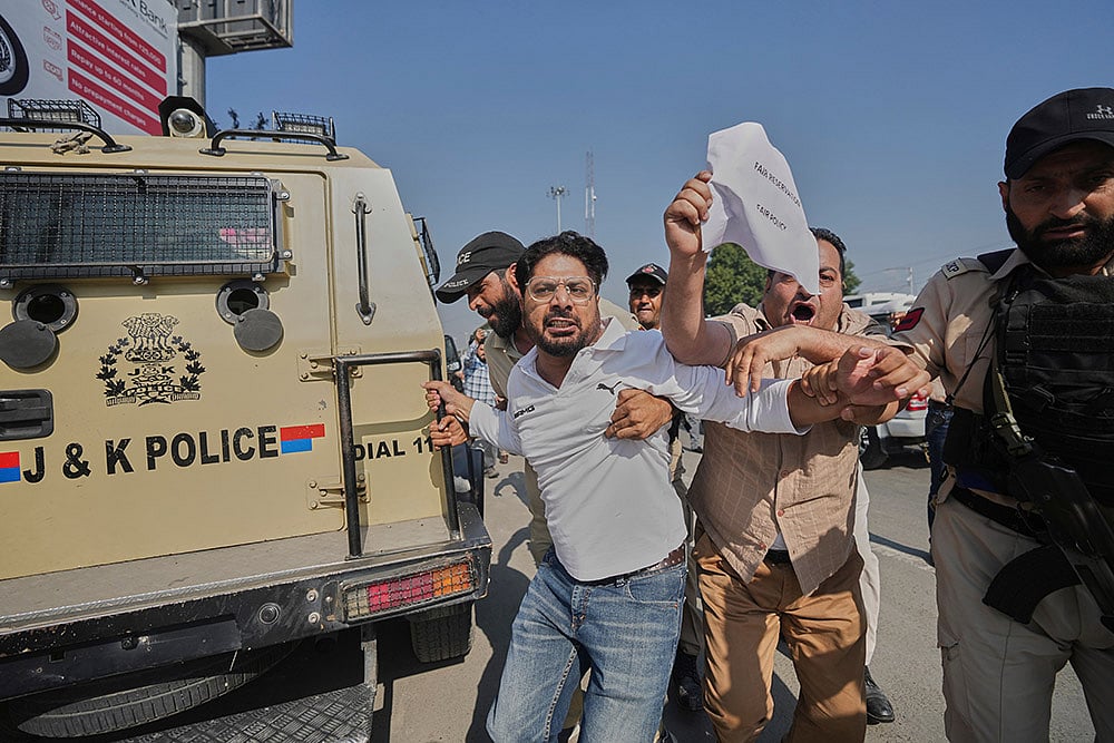 Jammu Kashmir Apni Party Protest