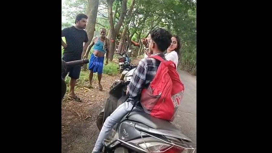 Screengrab From The Purported Assault Video - X/OTV