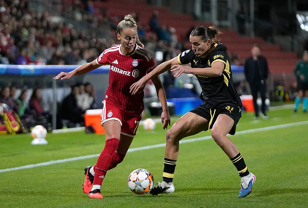 UWCL Bayern Munich Women vs Man City Women highlights-Bayerns Giulia Gwinn
