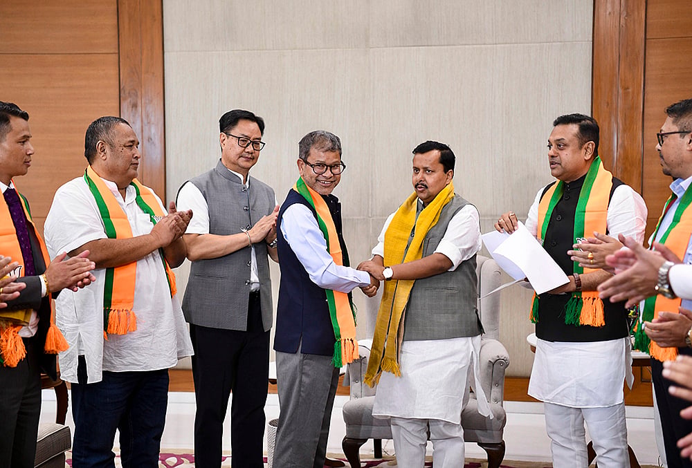 8 Meghalaya MLAs join BJP in Delhi