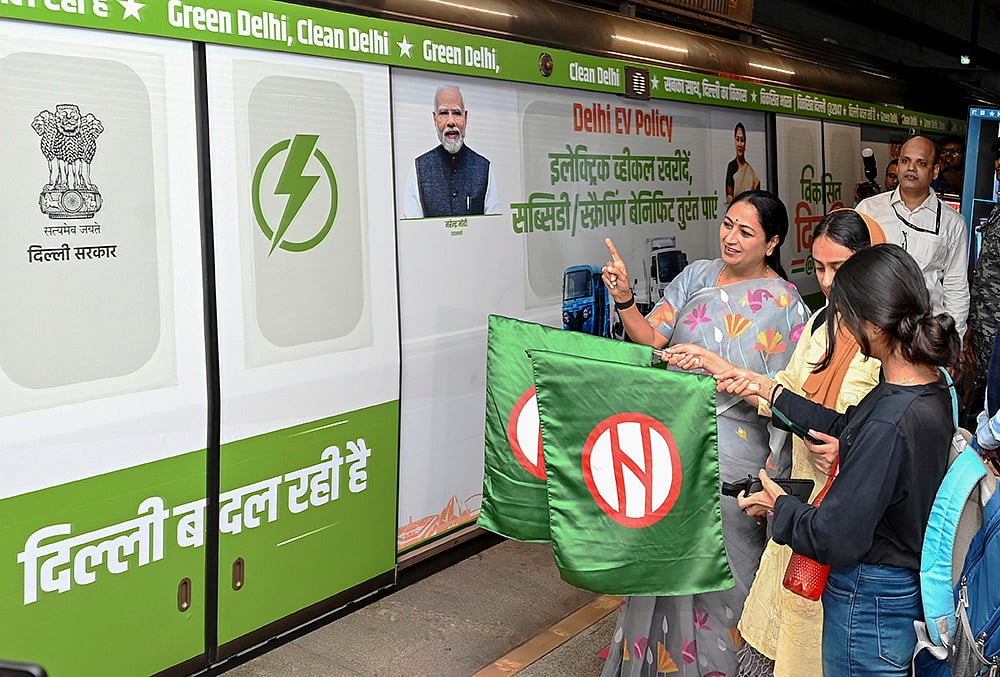 CM Rekha flags off Wrapped Metro Train