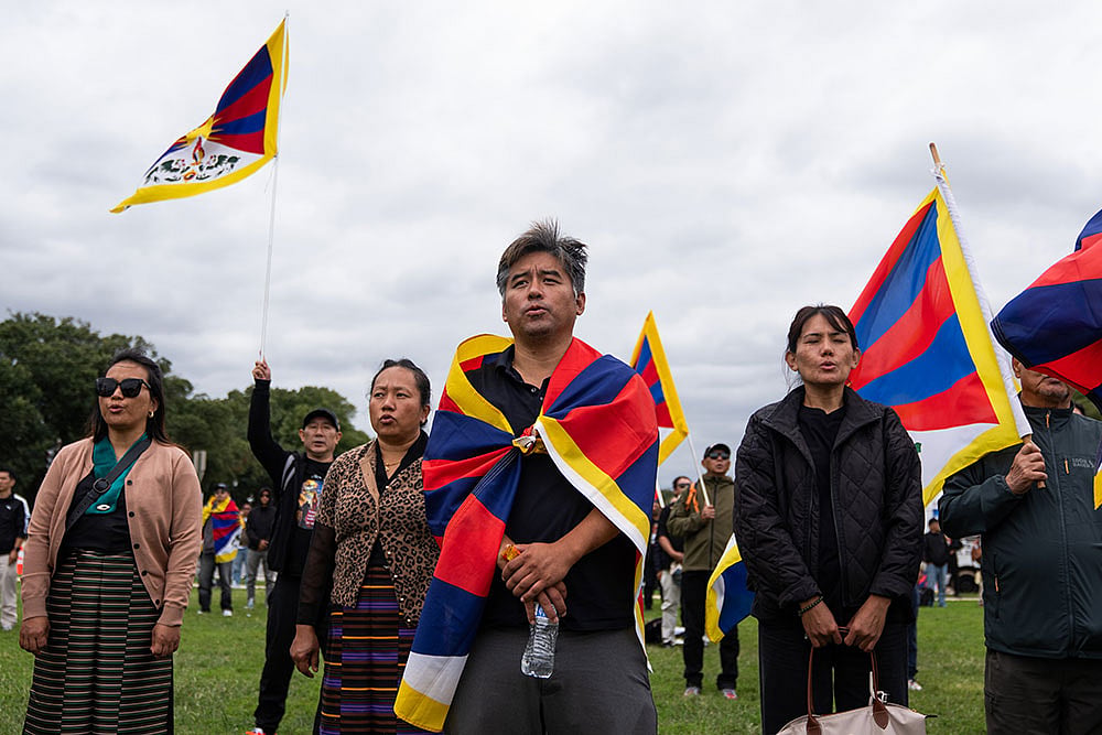 Pro-Tibet independence protestors