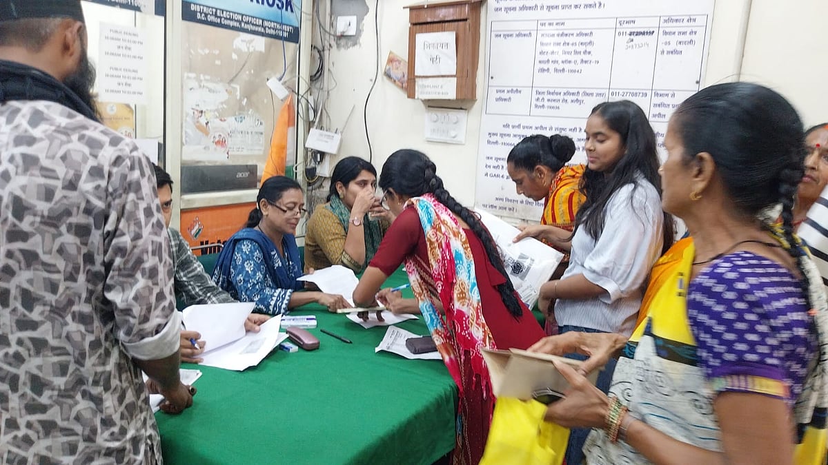 Hearing of claims and objection in AC 04 Adarsh Nagar, District North Delhi  - X@DM_North_Delhi