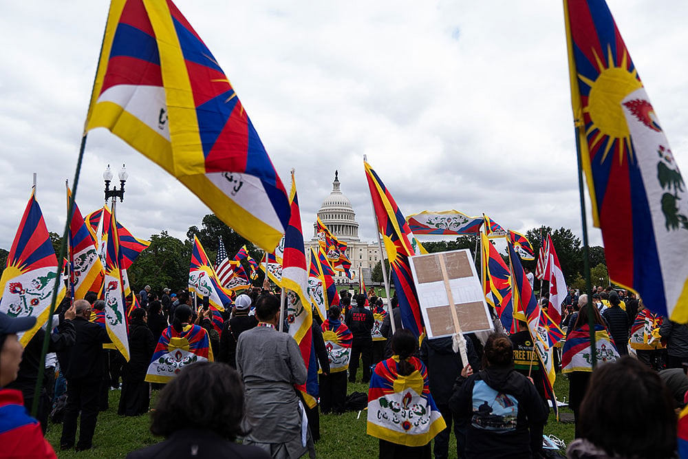Pro-Tibet independence protestors