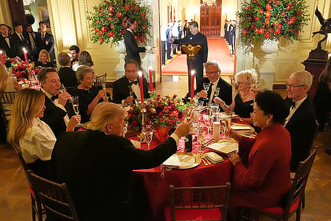 President Donald Trump toasts with Peng Liyuan during a State Dinner with China's President Xi Jinping in the East Room of the White House, Thursday, Sept. 24, 2026, in Washington.