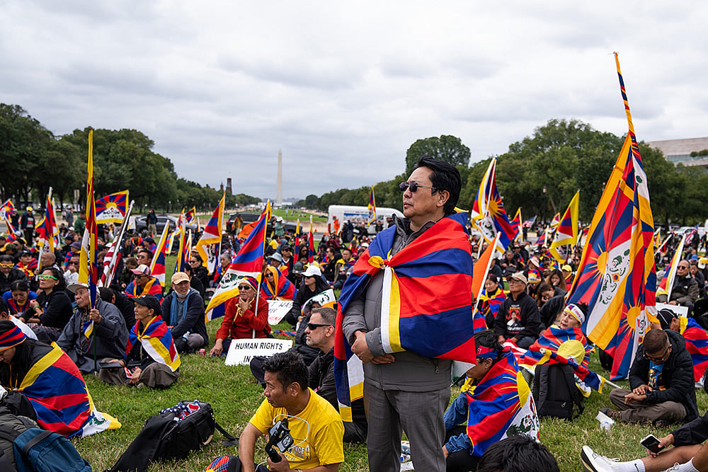 Pro-Tibet independence protestors