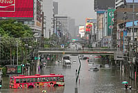 | Photo: AP/Sakchai Lalit : The streets are flooded after heavy rain in Bangkok, Thailand, Saturday, Sept. 26, 2026. 